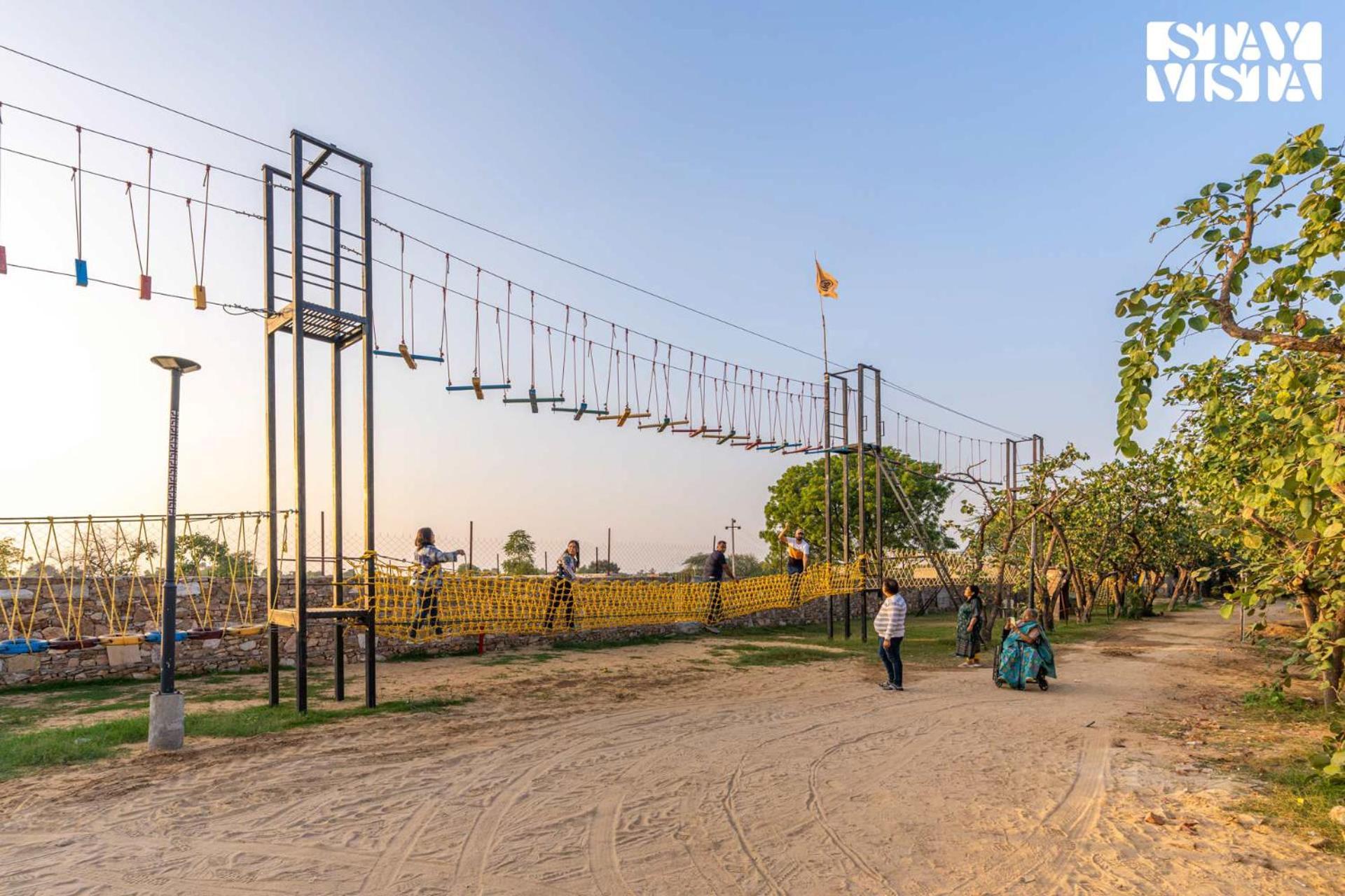 Stayvista'S Majestic Mud House - Rajasthani Architecture With Modern Amenities, Outdoor Pool, Adventure Activities, And Spa Pushkar Exterior photo